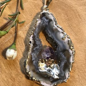 Geode hanger 8