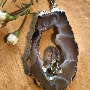 Geode hanger 14