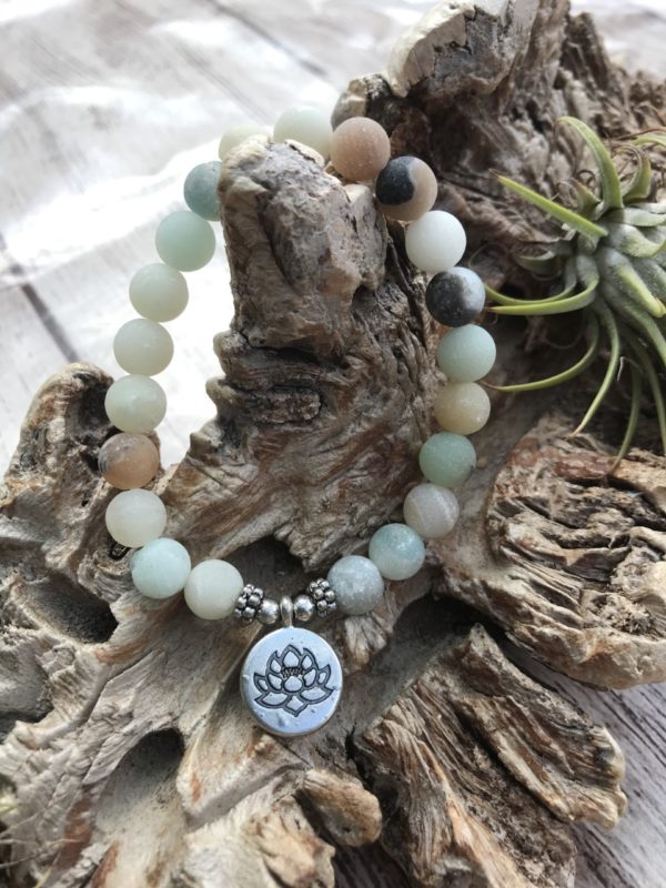 Armband Amazoniet Lotus 8 mm