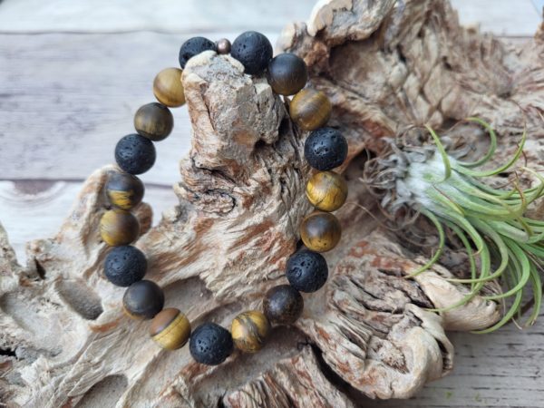 Armband Tijgeroog Frosted met Lava steen 10 mm