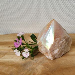 Angel aura roze Amethist punt half geslepen/half ruw nr.3 - Afbeelding 2