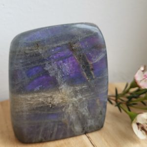 Labradoriet Sculptuur paars nr.3