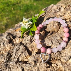 Armband Rhodoniet / Rozenkwarts met hartje 8 mm