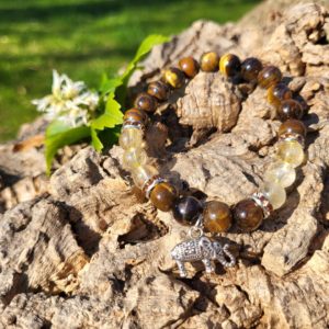 Armband Tijgeroog / Rutiel kwarts 8 mm met olifant bedel
