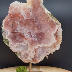 Roze Amethist op standaard nr. 2